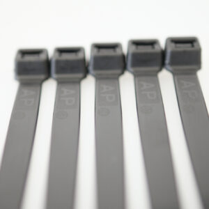 옥외용 케이블타이